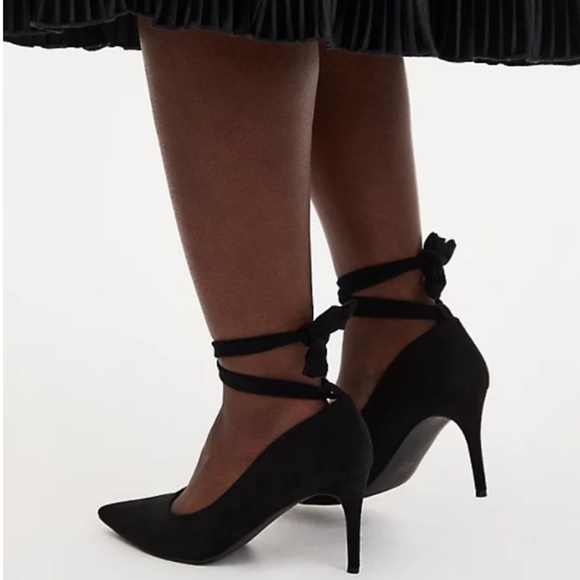 torrid Shoes - Torrid Black faux suede ankle wrap heel pumps shoe